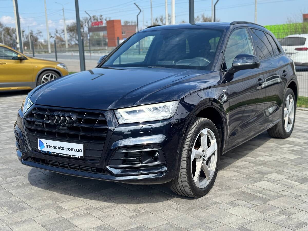 Audi Q5 2020 - Країна: Америка 