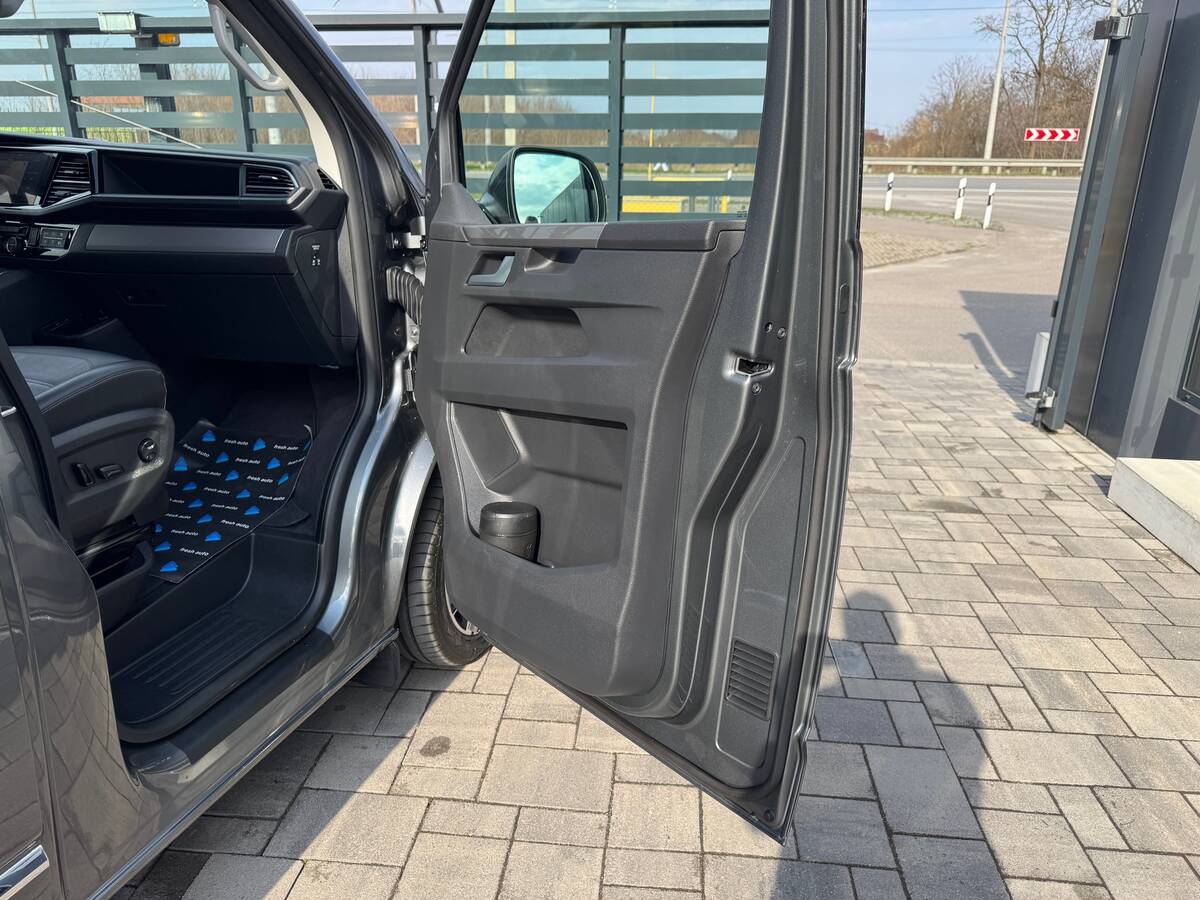 Volkswagen Multivan 2020 - фреш авто рівне