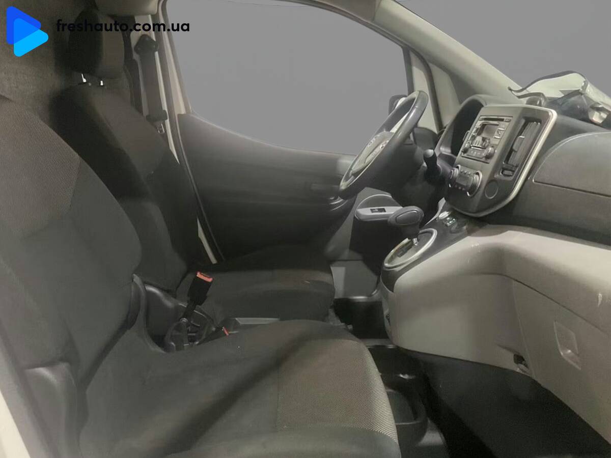 Nissan e-NV200 2019 - Батарея: 44 кВт