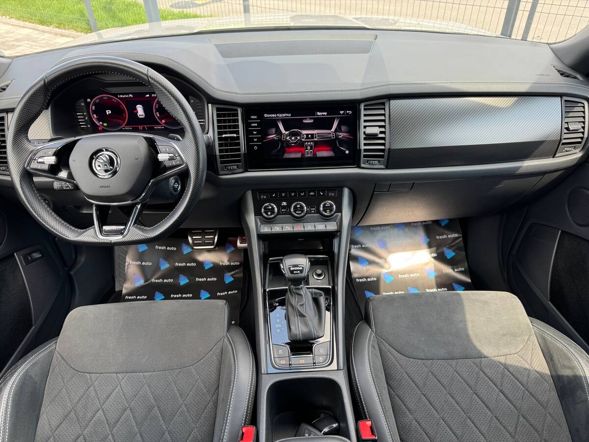 Skoda Kodiaq 2023 (Шкода Кодіак) — фото 4 з 5