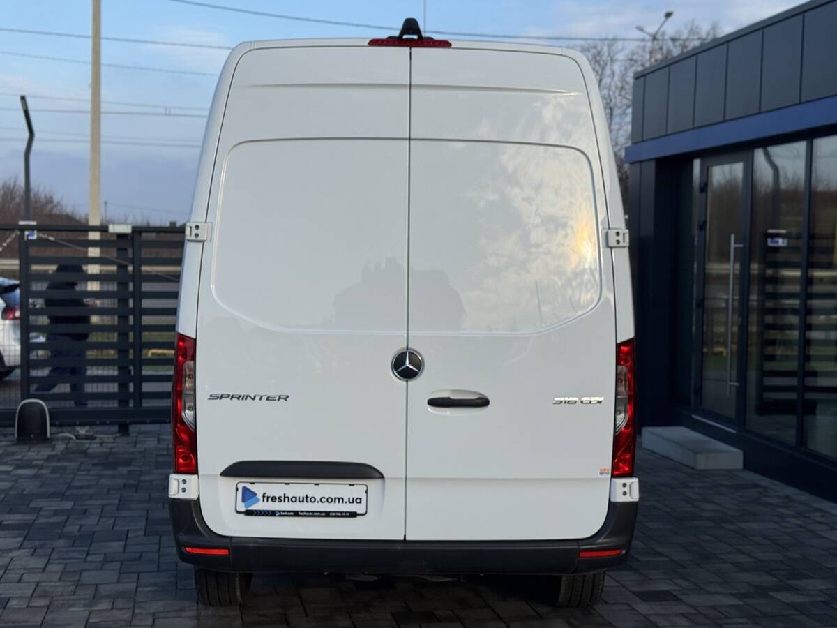 Mercedes-Benz sprinter 2020 - фреш авто