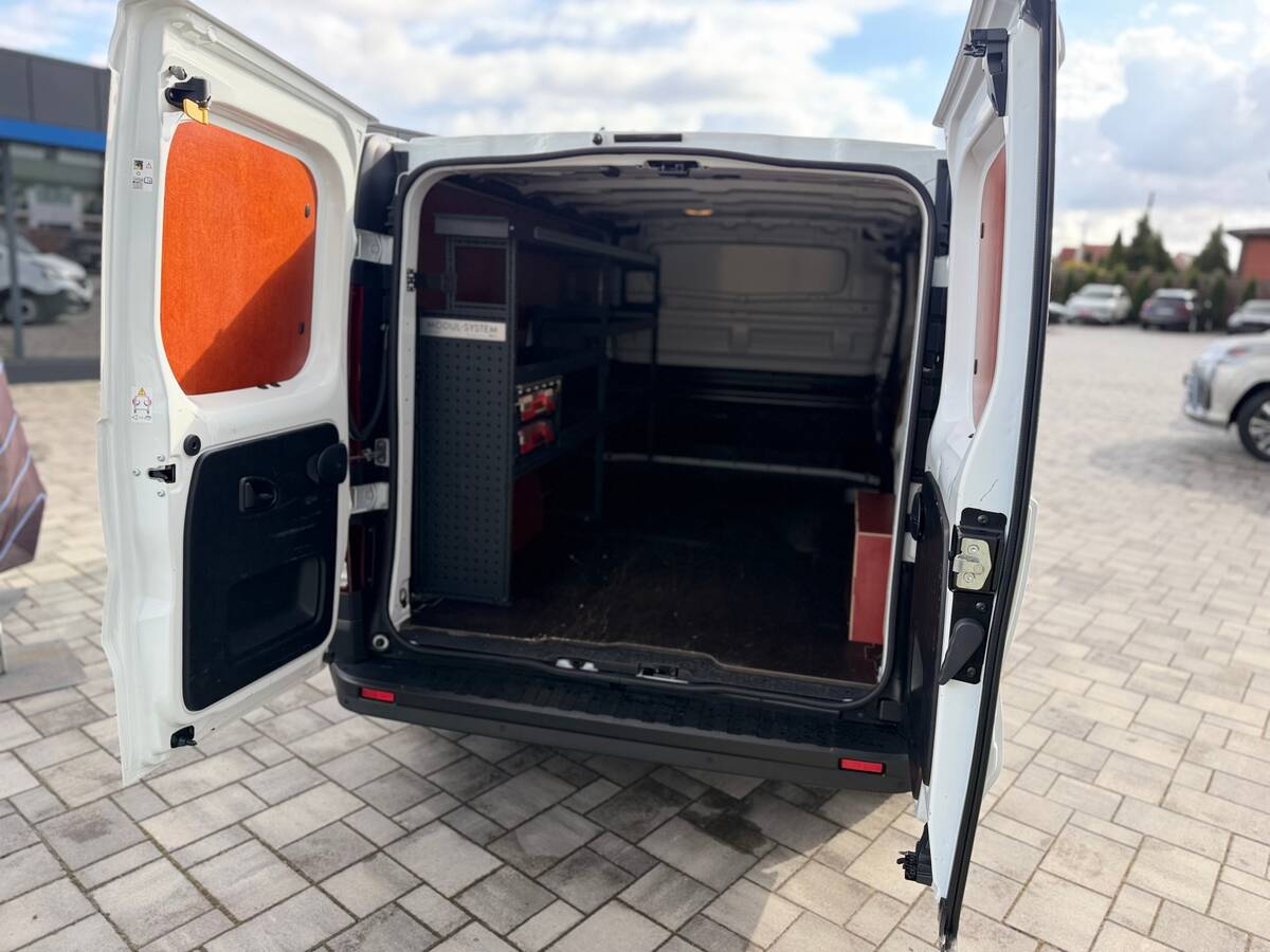 Renault Trafic 2021 - fresh avto