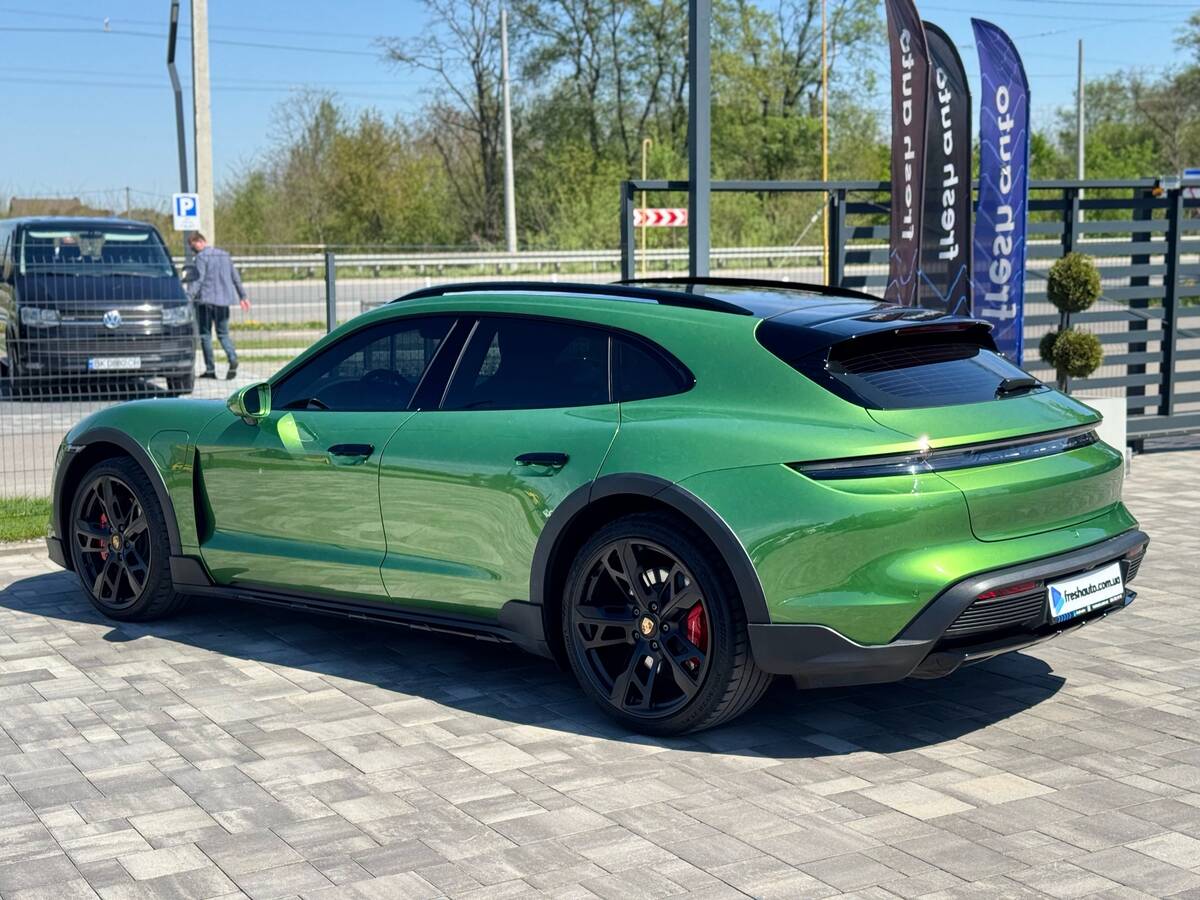 Porsche Taycan 2021 - Тип палива: Електро 