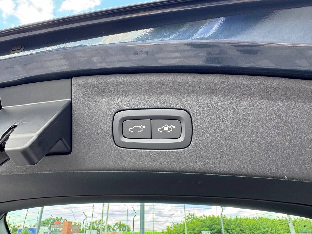 Polestar 2 2020 - fresh auto