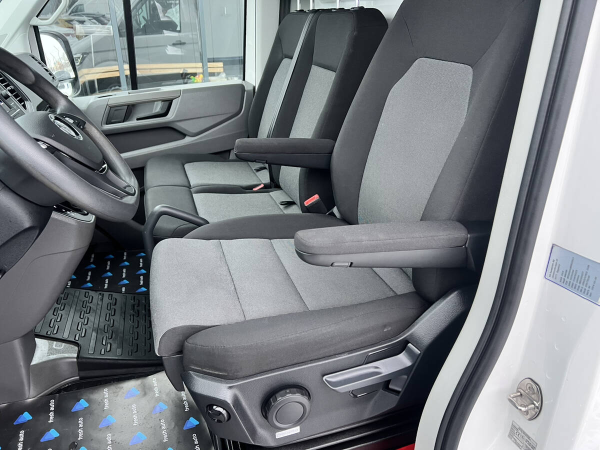 Volkswagen crafter 2021 - fresh auto