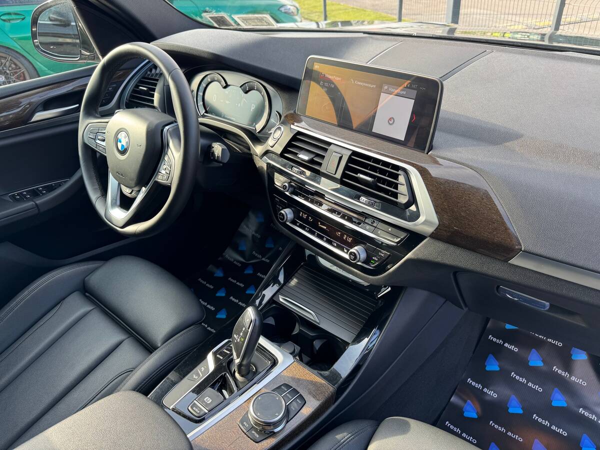 BMW X3 2018 - фреш авто рівне