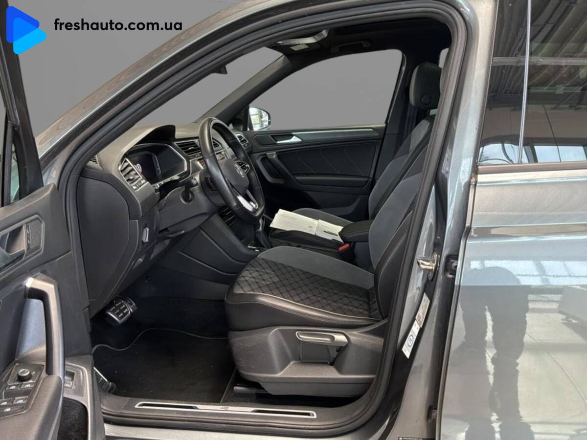 Volkswagen Tiguan Allspace 2022 - Кількість місць: 5 