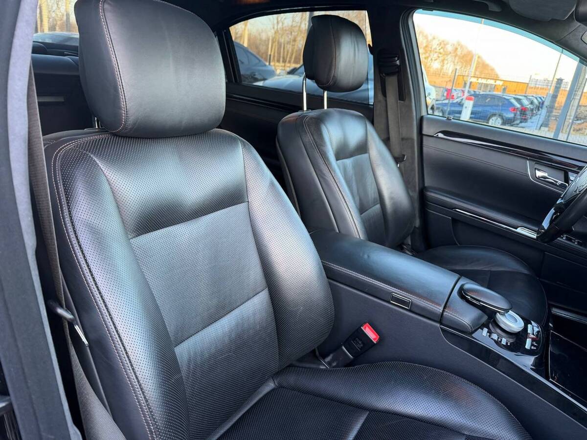 Mercedes-Benz S-Class 2012 - Тип палива: Дизель 