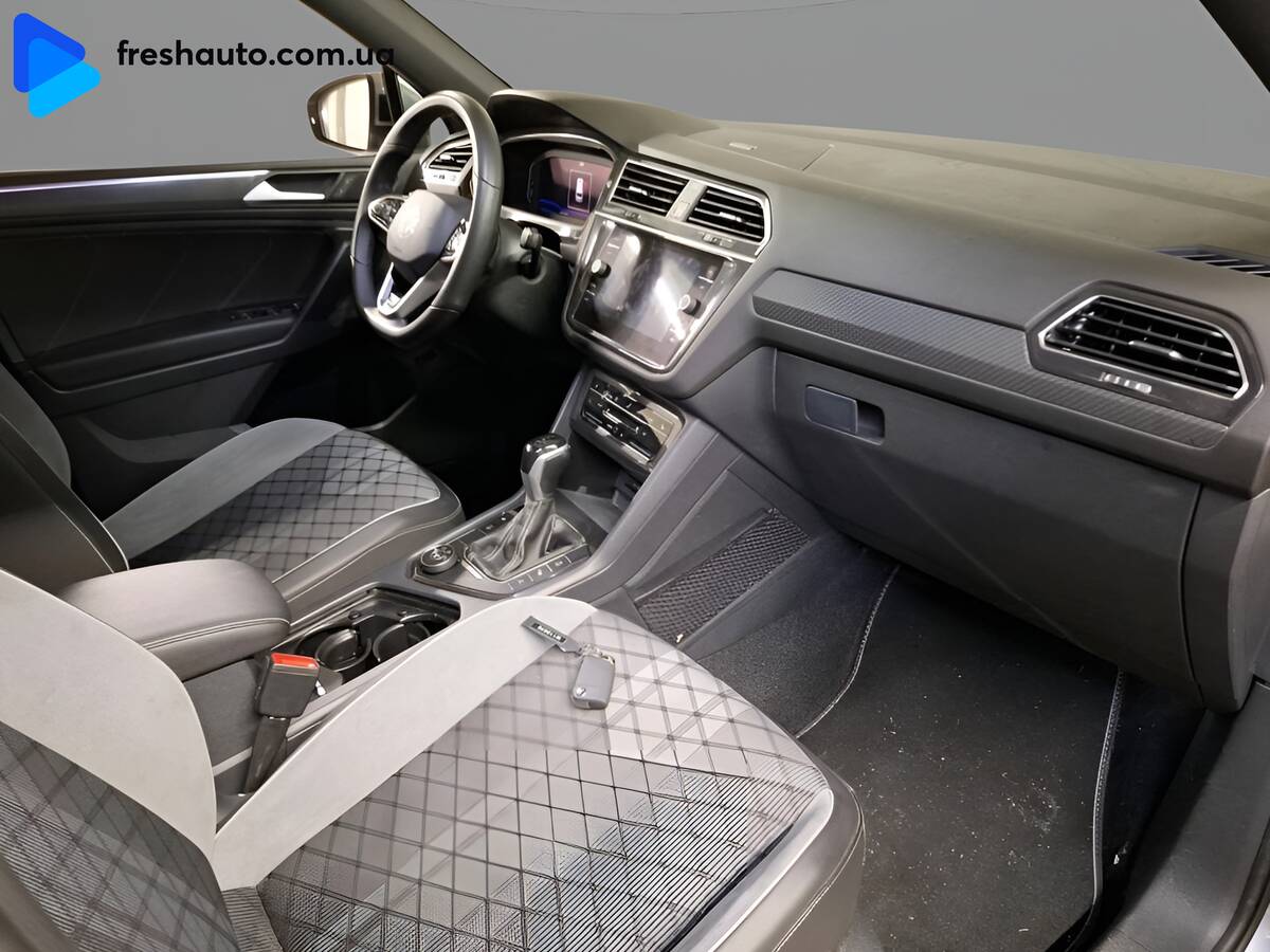 Volkswagen Tiguan Allspace 2022 - Коробка передач: Автомат 