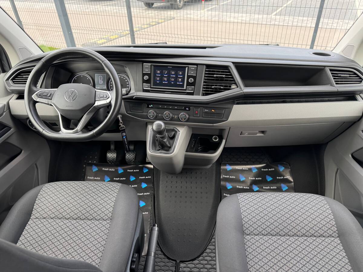 Volkswagen Caravelle 2021 - фреш авто рівне