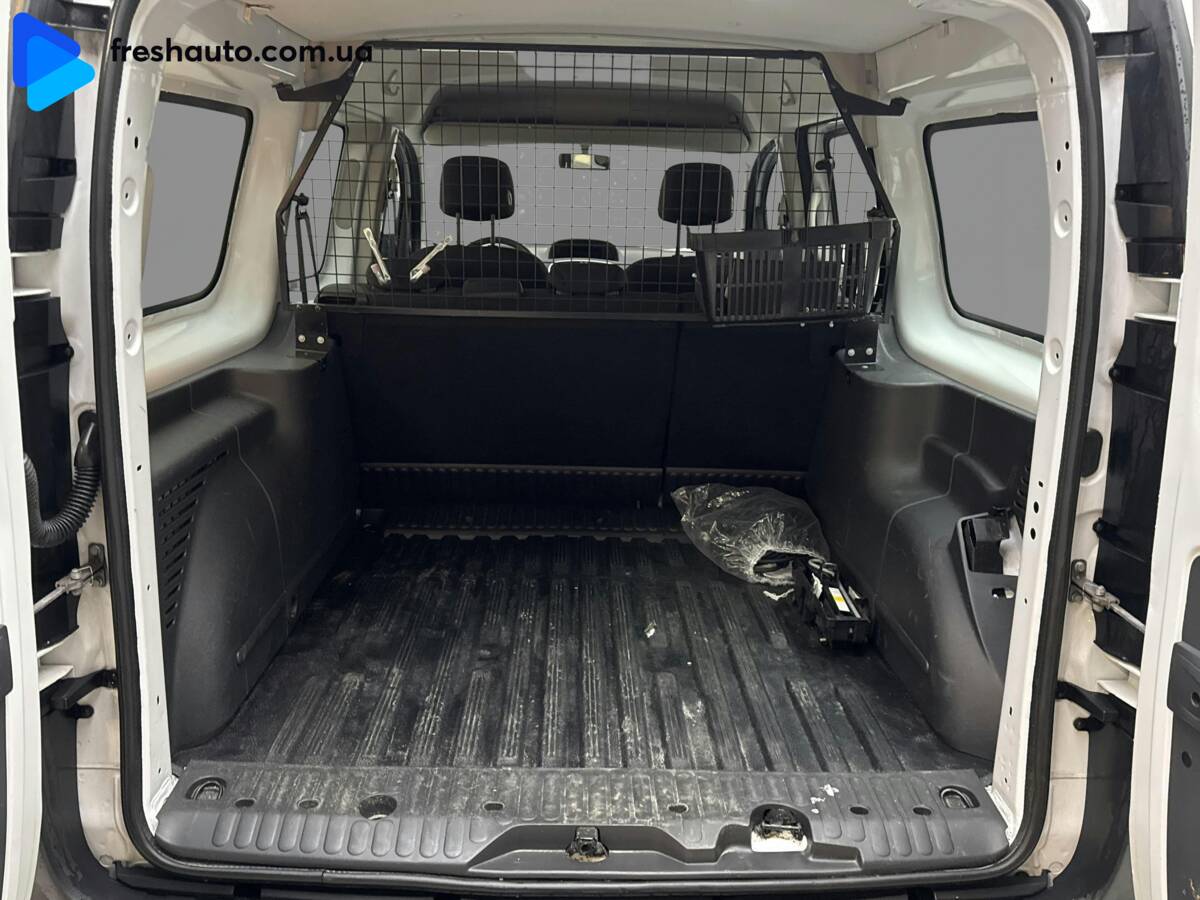 Renault Kangoo 2021 - Тип палива: Електро 