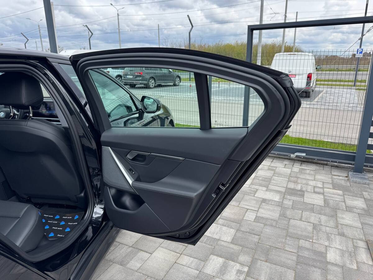 BMW 5 Series 2024 - фреш авто