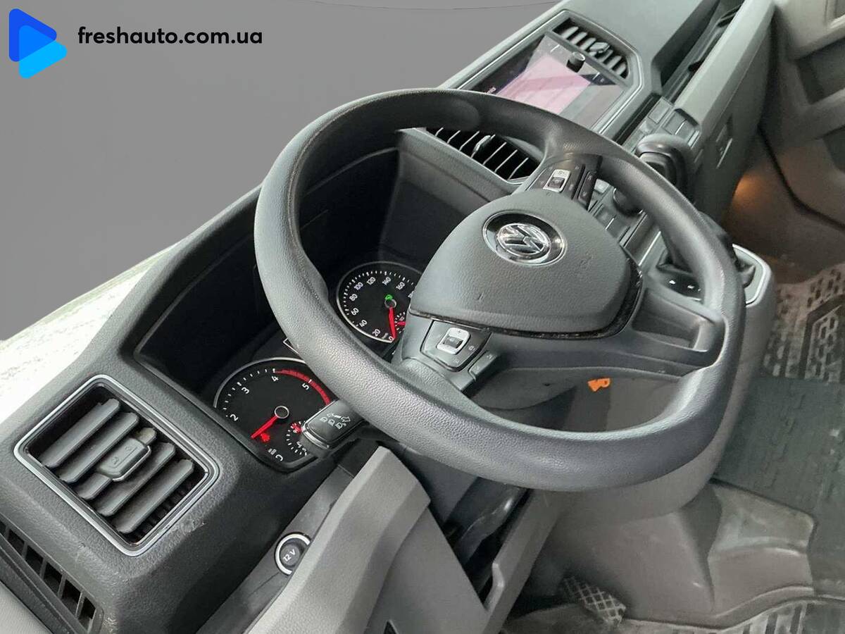 Volkswagen crafter 2022 - Привід: Передній 