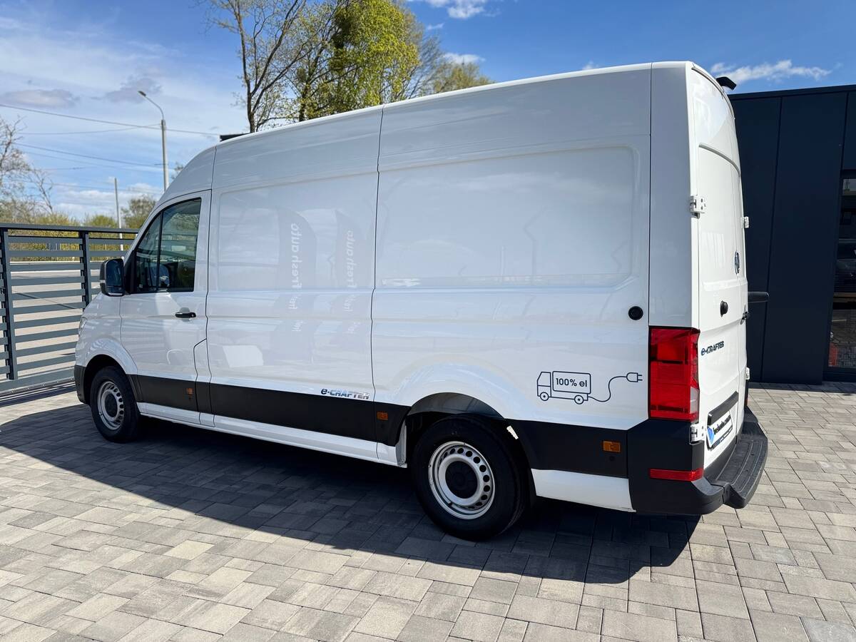 Volkswagen e-Crafter 2021 - Кількість місць: 3 