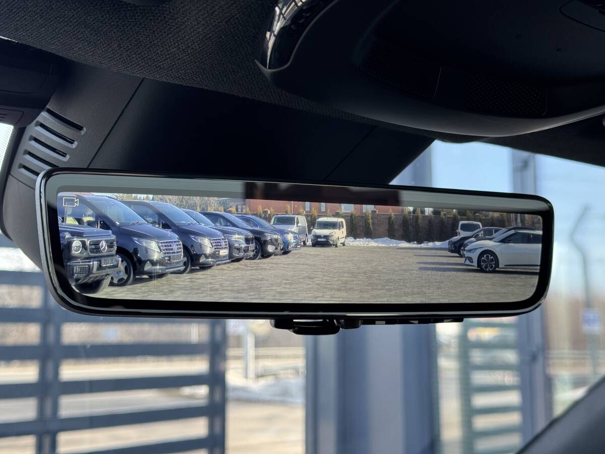 Volvo C40 Recharge 2023 - Рік: 2023 