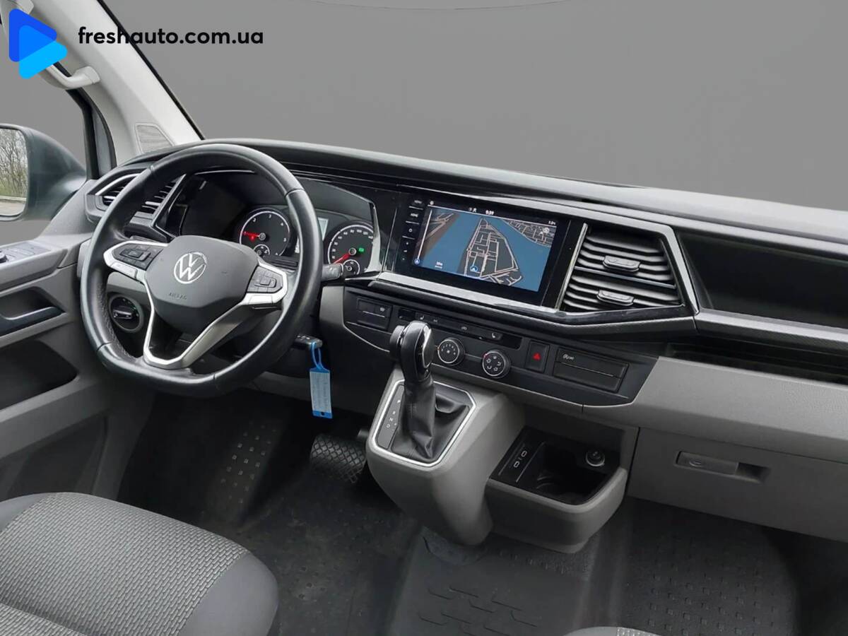 Volkswagen Transporter 2023 - Пробіг: 251 тис. км