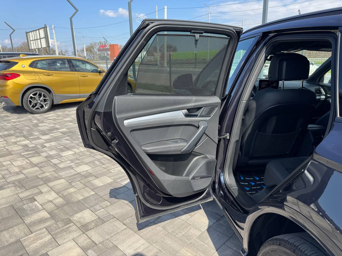 Audi Q5 2020 - фреш авто