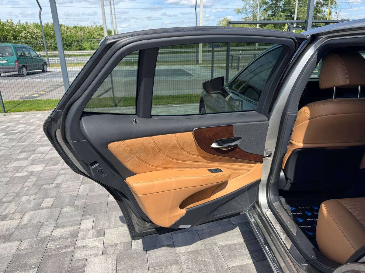 Lexus LS500 2022 - Коробка передач: Автомат 