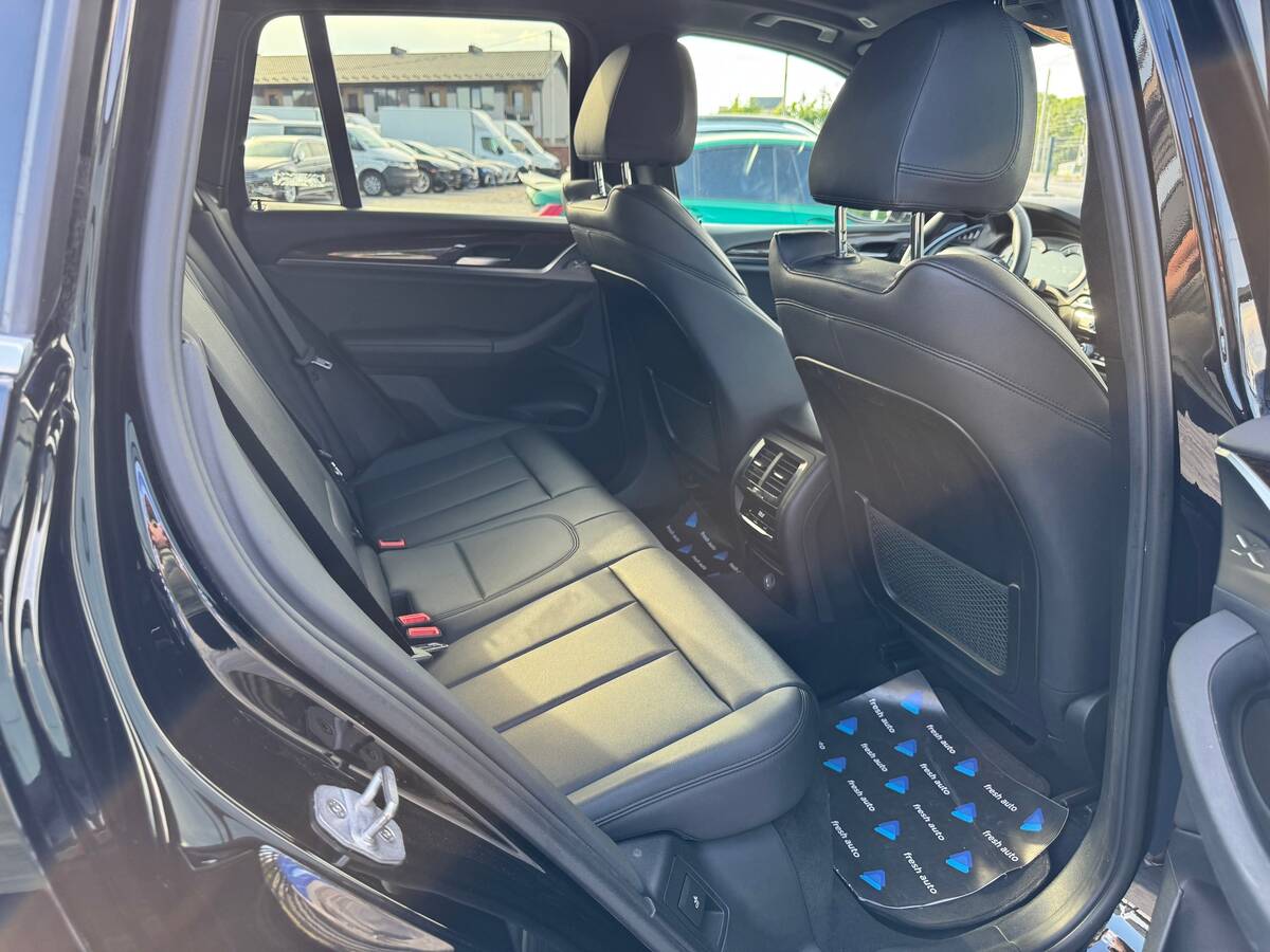 BMW X3 2018 - fresh auto