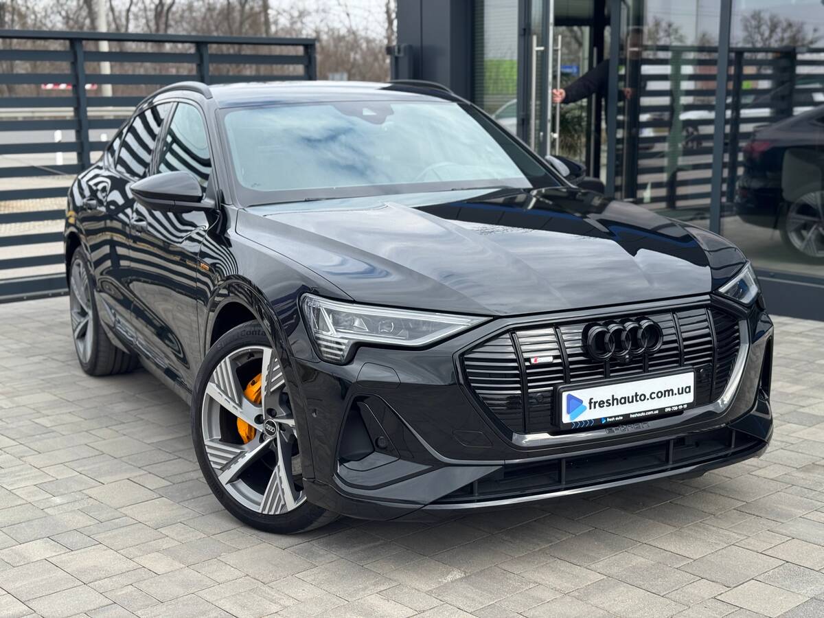 Audi e-tron 2022