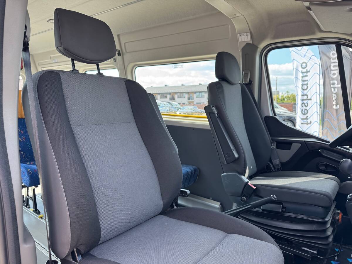 Nissan NV400 2015 - фреш авто