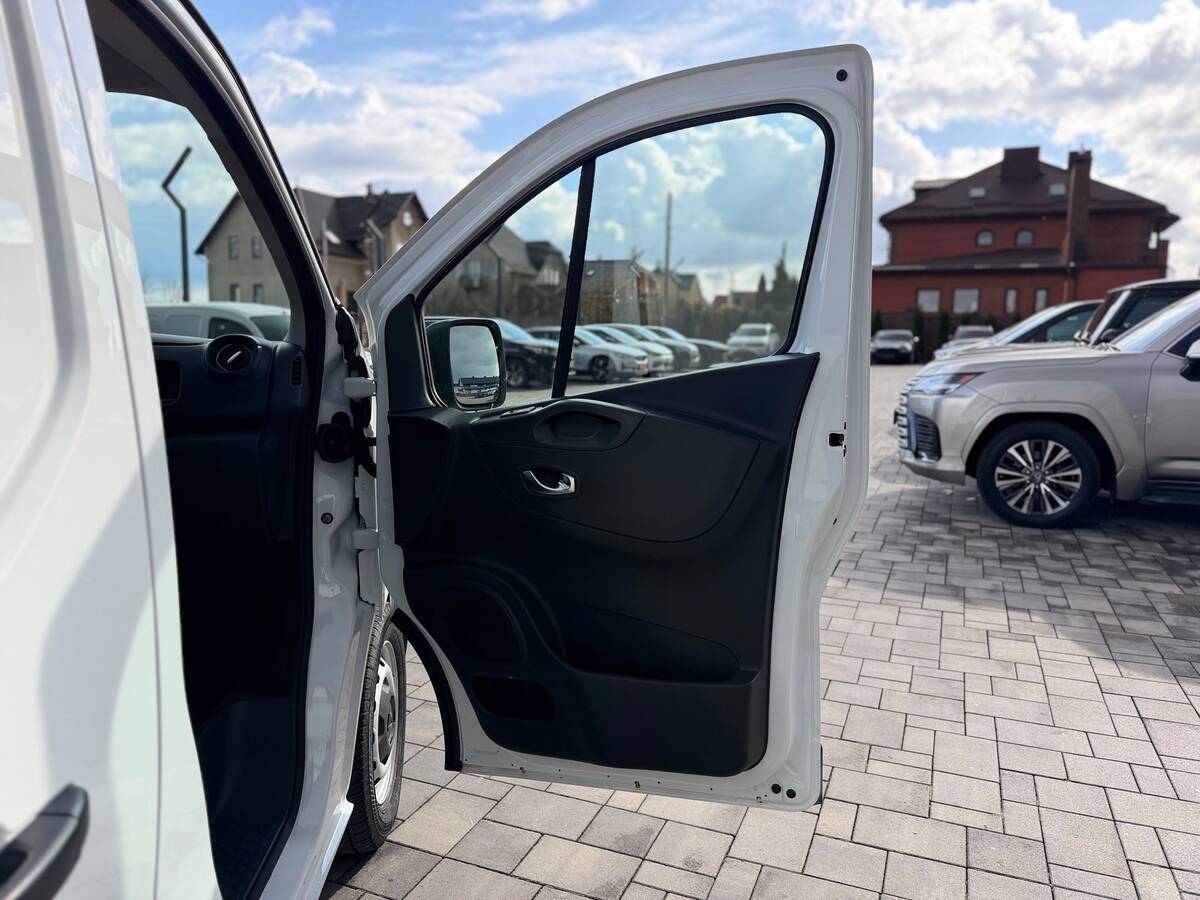 Renault Trafic 2021 - Country: Belgium 