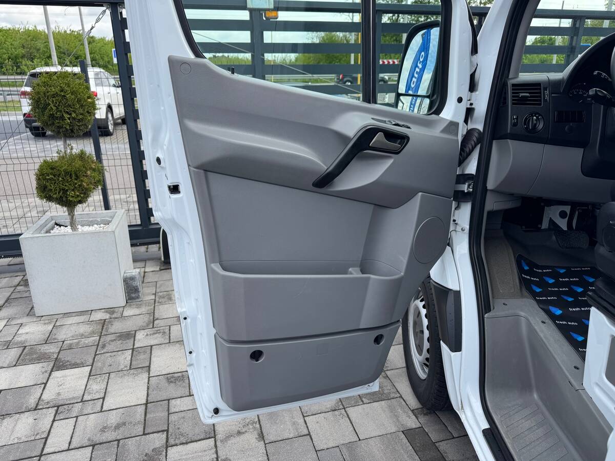 Mercedes-Benz Sprinter 2018 - fresh auto