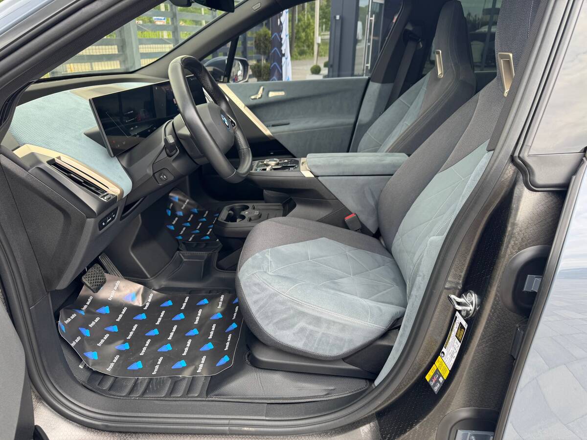 BMW iX 2023 - fresh auto рівне