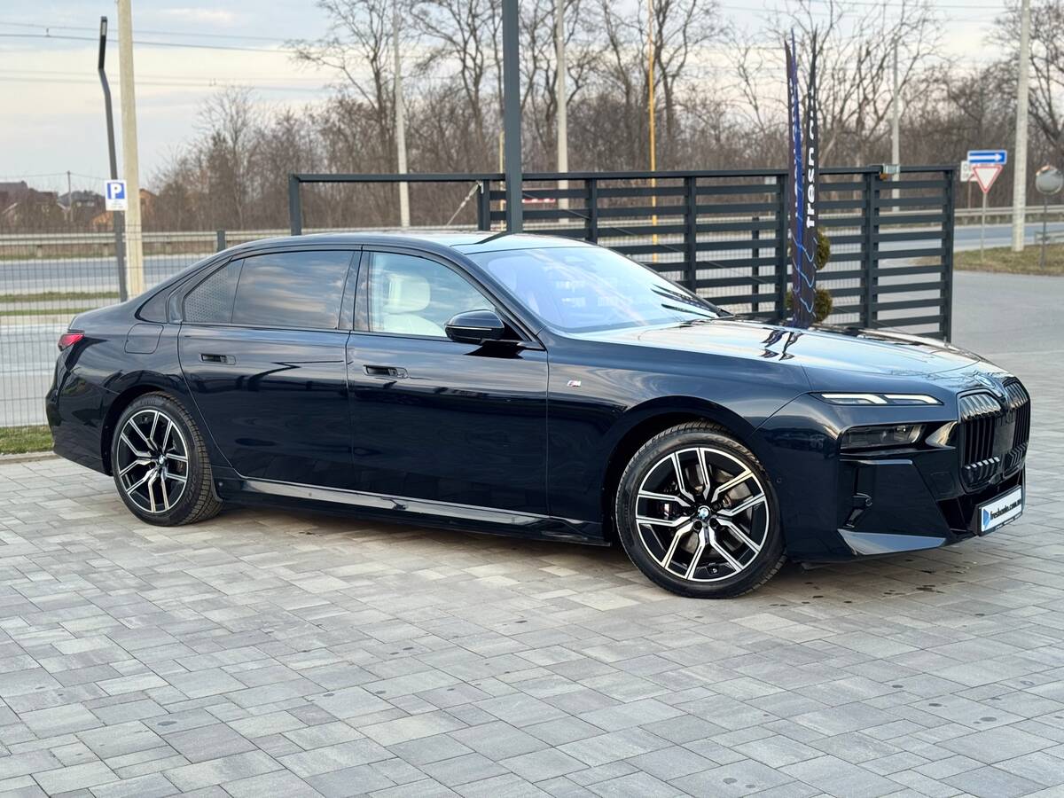 BMW i7 2023 - Коробка передач: Автомат 