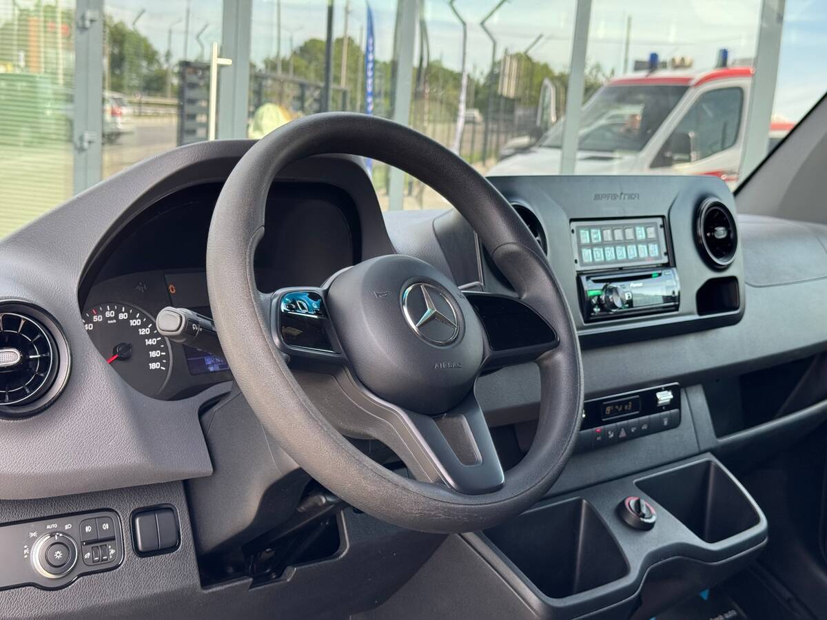 Mercedes-Benz Sprinter 2019 - фреш авто рівне