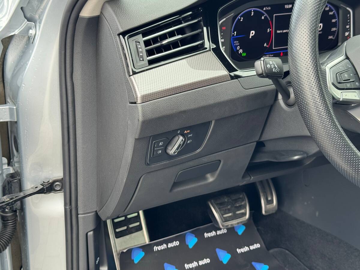 Volkswagen Passat Alltrack 2022 - фреш авто рівне