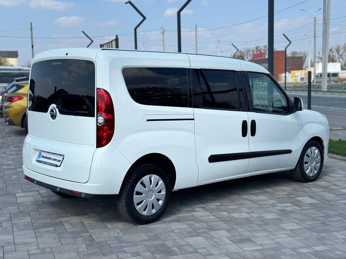 Opel Combo 2018 - Fuel: Diesel 
