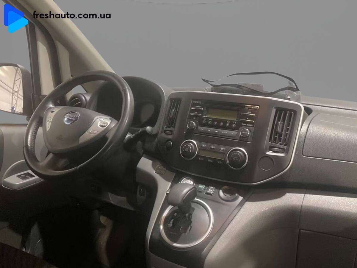 Nissan e-NV200 2019 - Країна: Швеція 