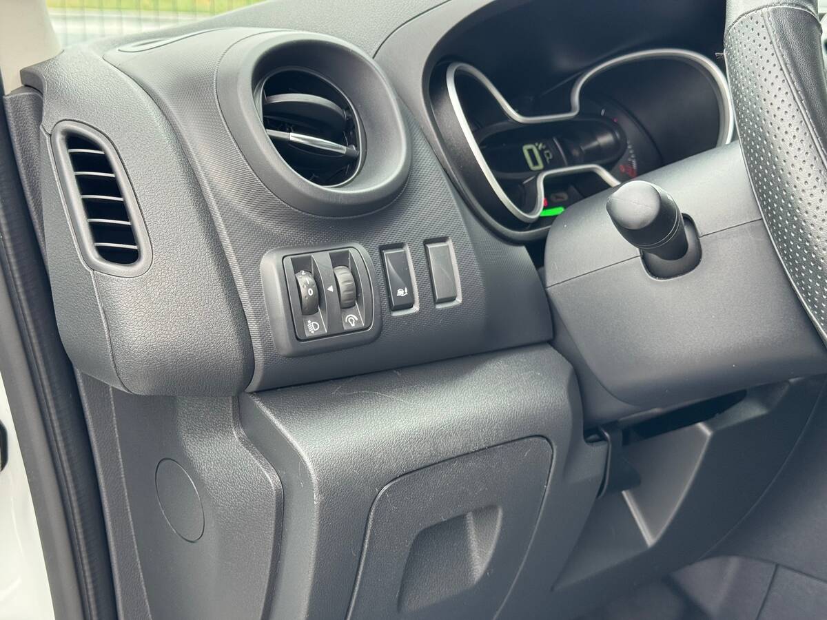 Renault Trafic 2020 - фрешавто