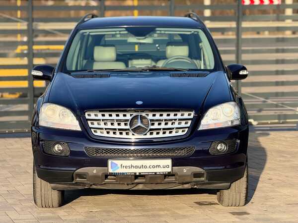 Mercedes-Benz ML 2005