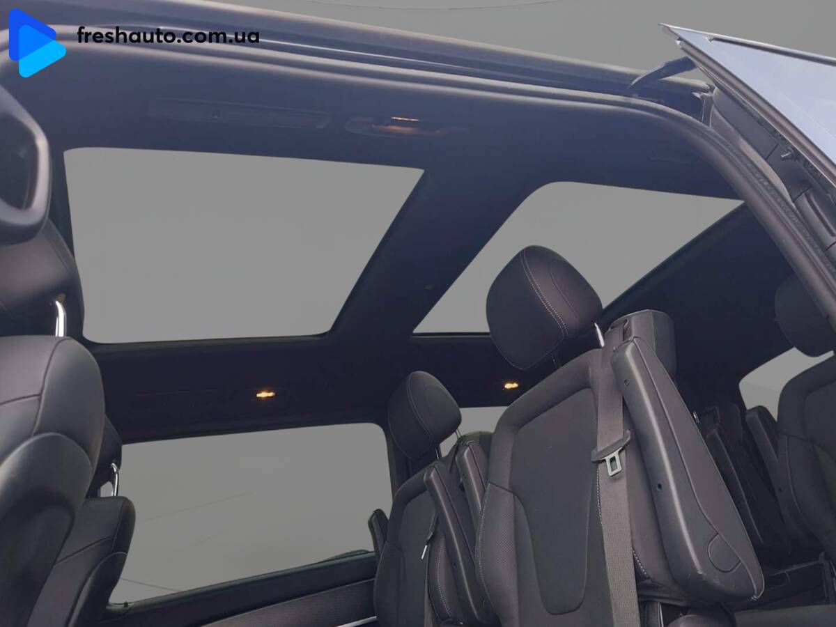 Mercedes-Benz V-Class 2022 - Пробіг: 107 тис. км