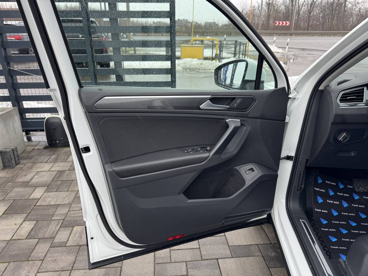 Volkswagen Tiguan 2019 - фрешавто