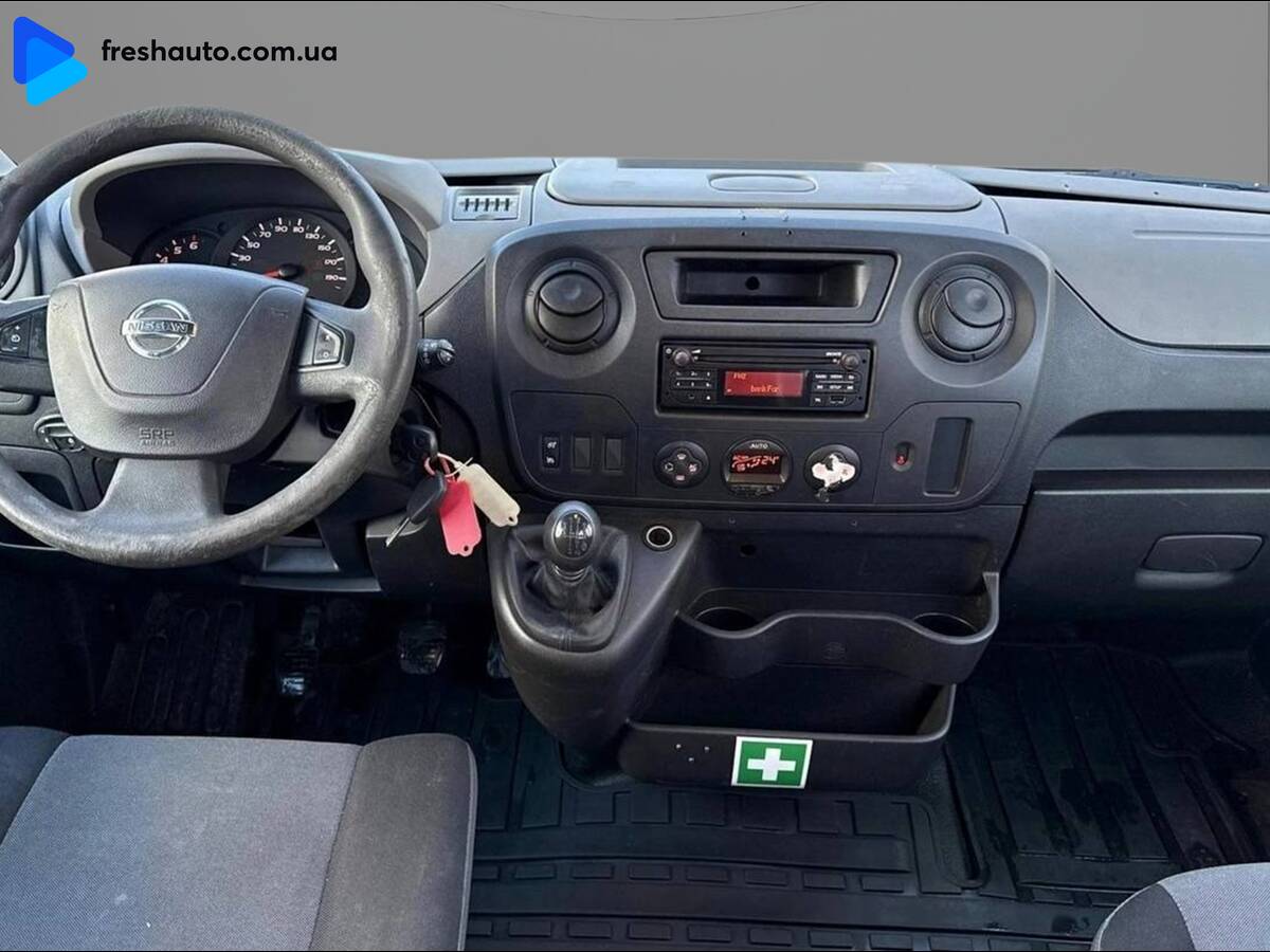 Nissan NV400 2015 - Тип авто: Buses 