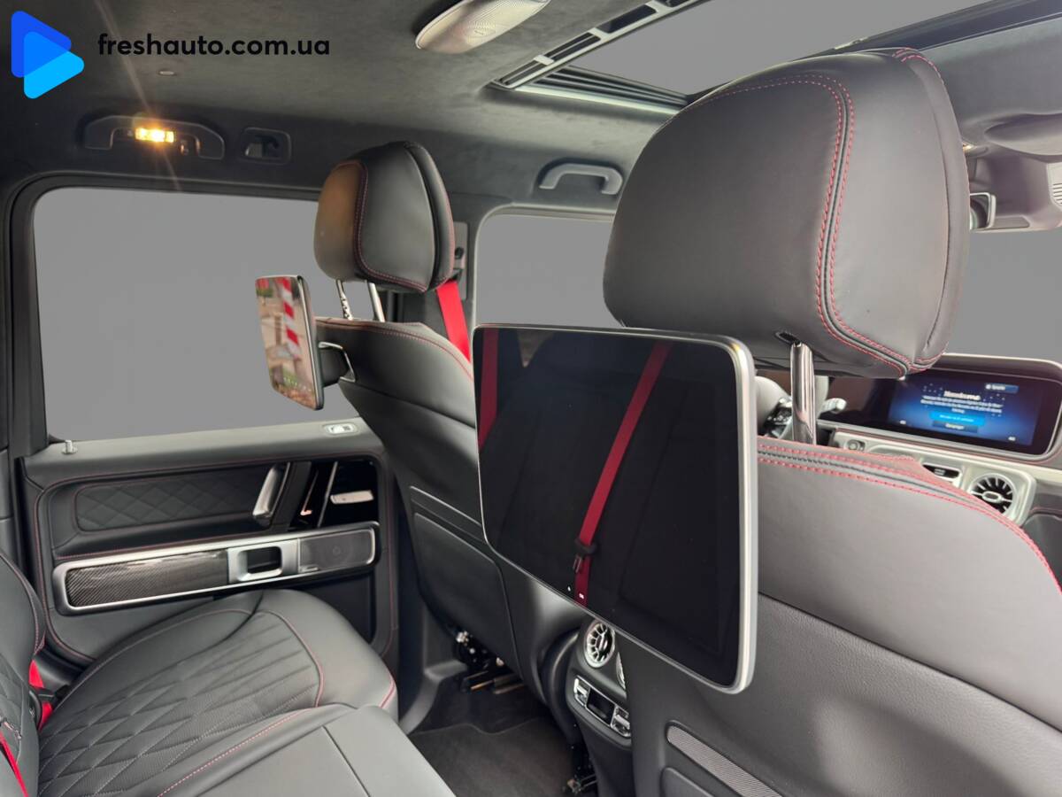 Mercedes-Benz G-Class 2026 - Number Of Seats: 5 
