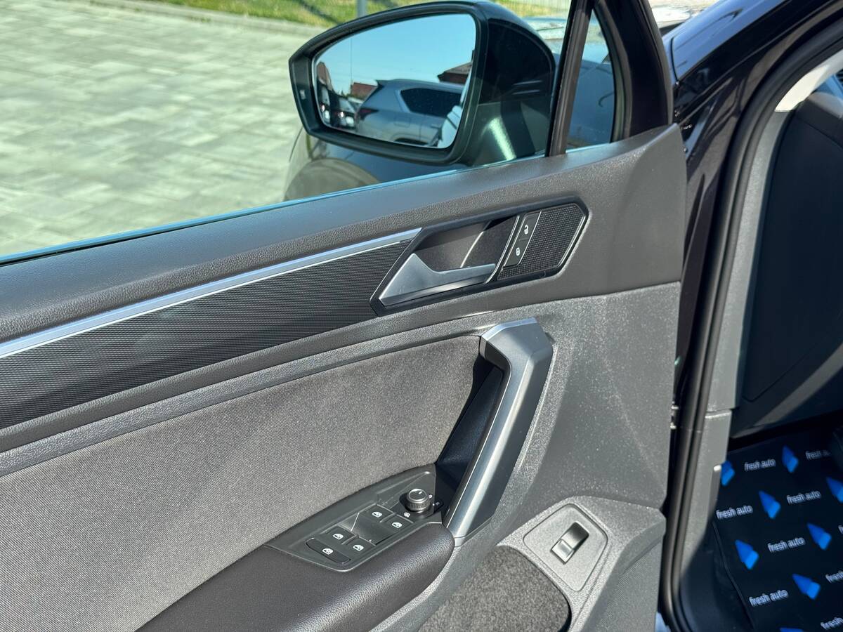 Volkswagen Tiguan 2019 - fresh auto