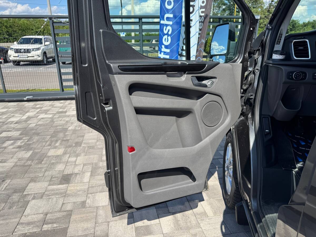 Ford Transit Custom 2018 - fresh auto