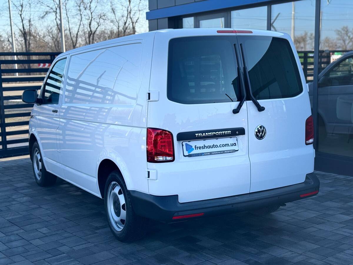 Volkswagen Transporter 2020 - фреш авто