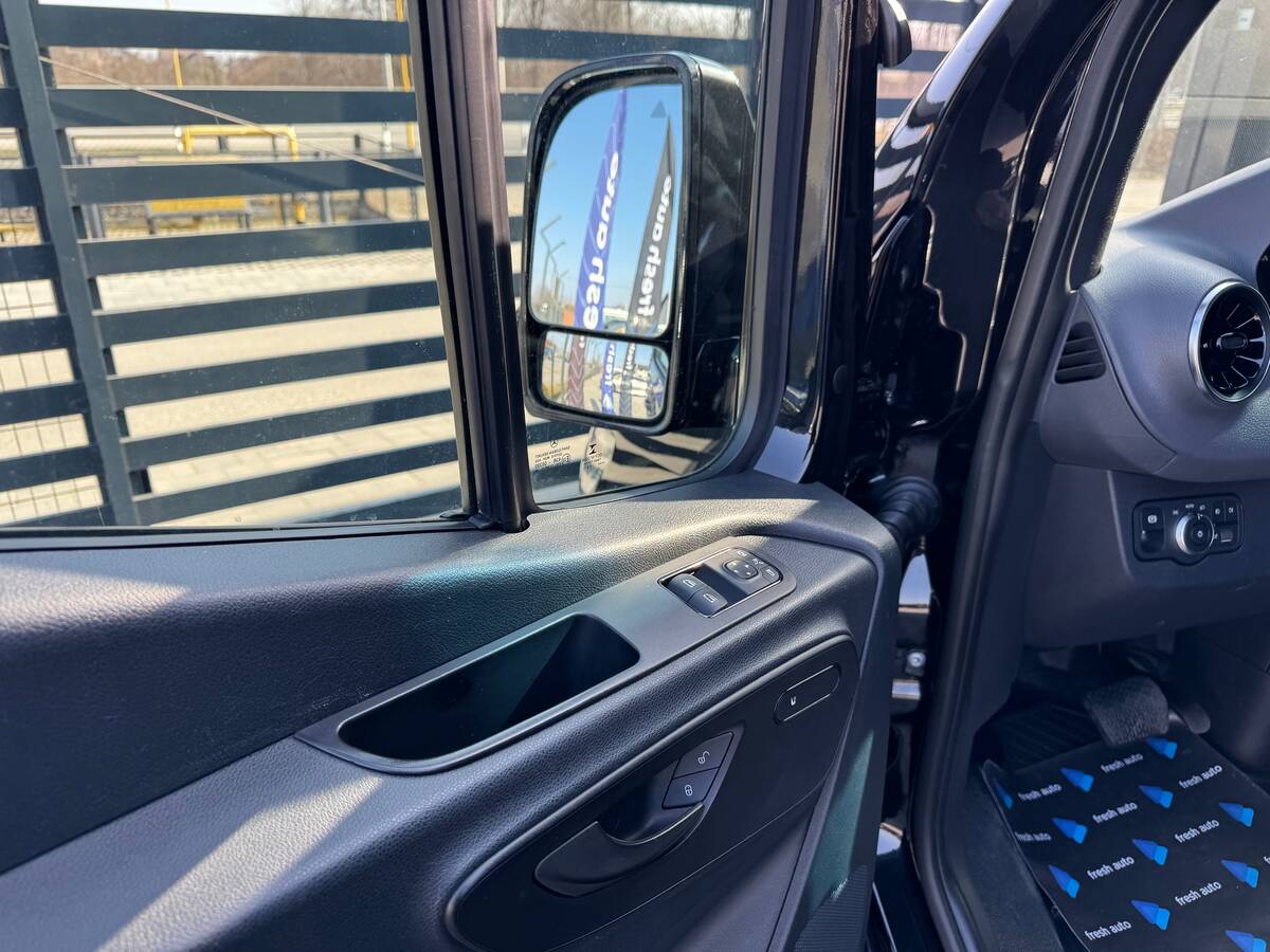 Mercedes-Benz Sprinter 2019 - freshauto