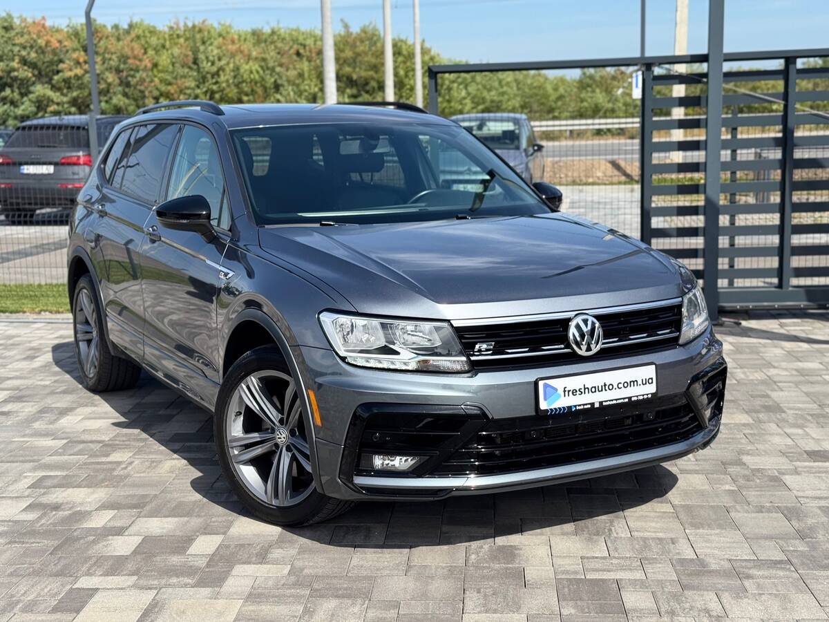 Volkswagen Tiguan 2019 (Фольксваген Тігуан) — фото 1 з 5
