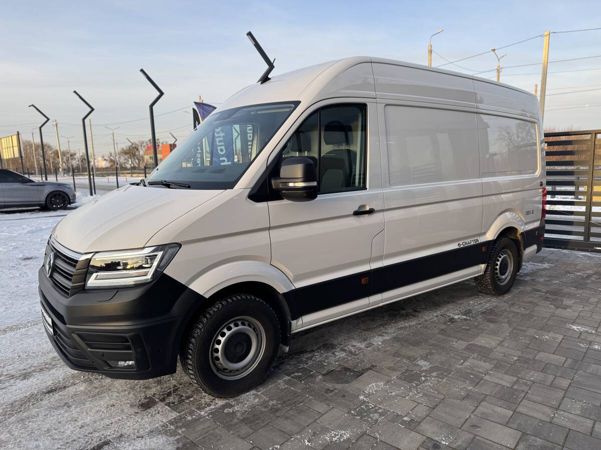 Volkswagen crafter 2020 - Батарея: 37 кВт
