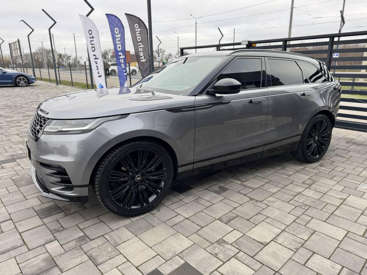 Land Rover Range Rover Velar 2022 - Привід: Повний 