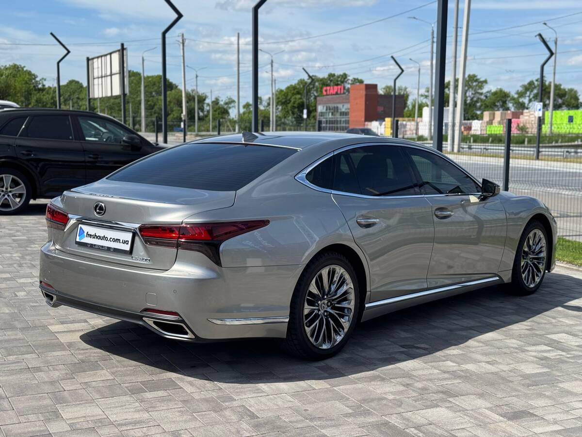 Lexus LS500 2022 - Тип авто: Легкові 