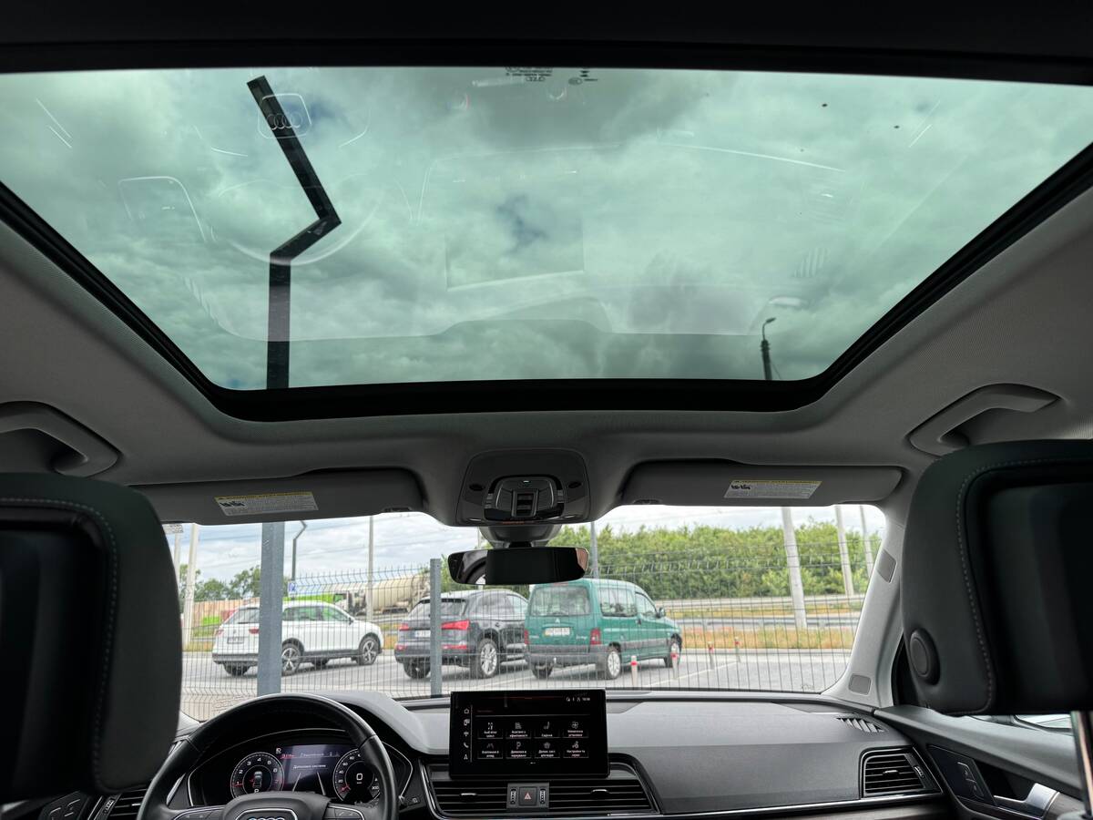 Audi Q5 2022 (Ауді Q5) — фото 5 з 5