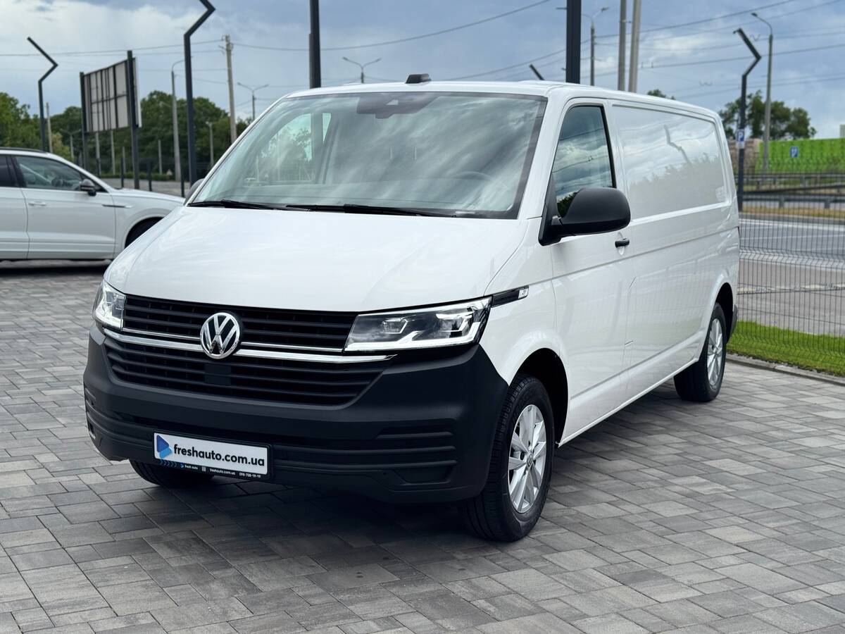 Volkswagen Transporter 2022 - Number Of Seats: 3 