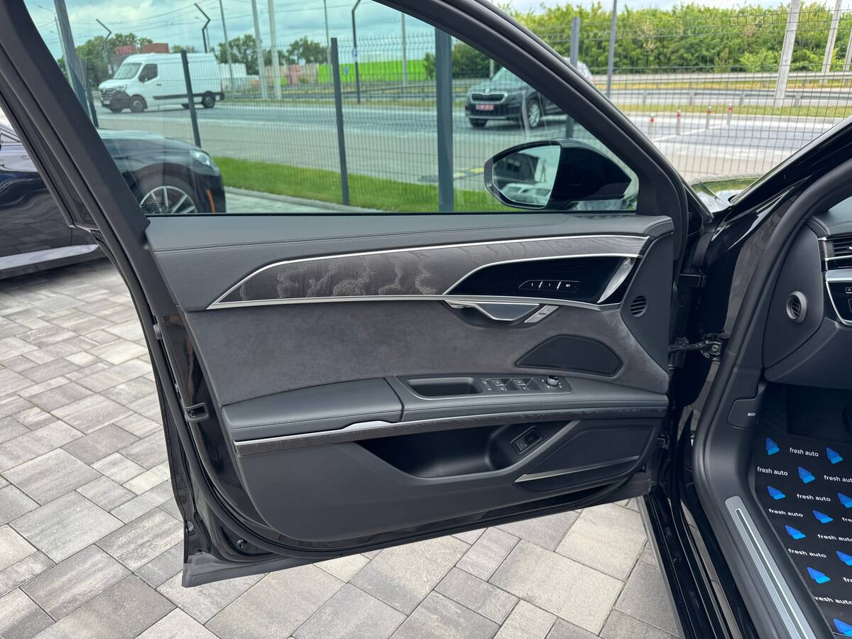 Audi A8 2024 - фрешавто